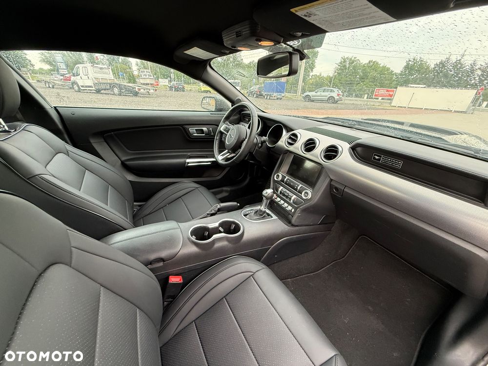 Ford Mustang 2.3 Eco Boost - 8