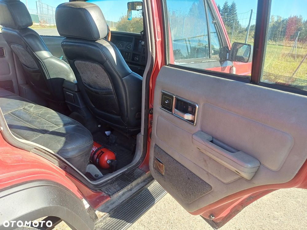 Jeep Cherokee 4.0 - 12