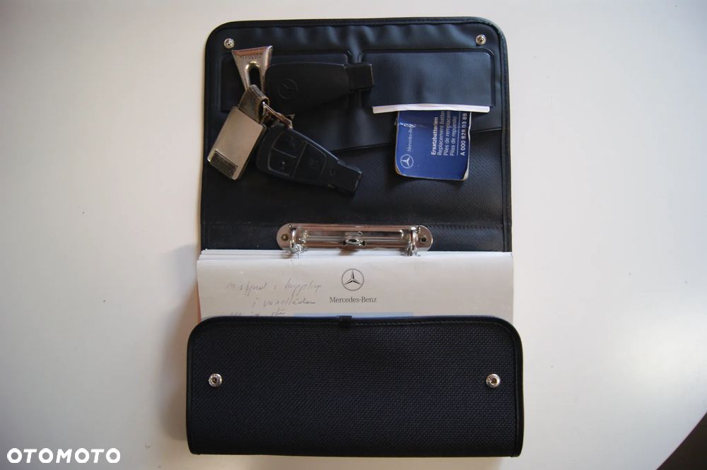 Mercedes-Benz CLK - 30