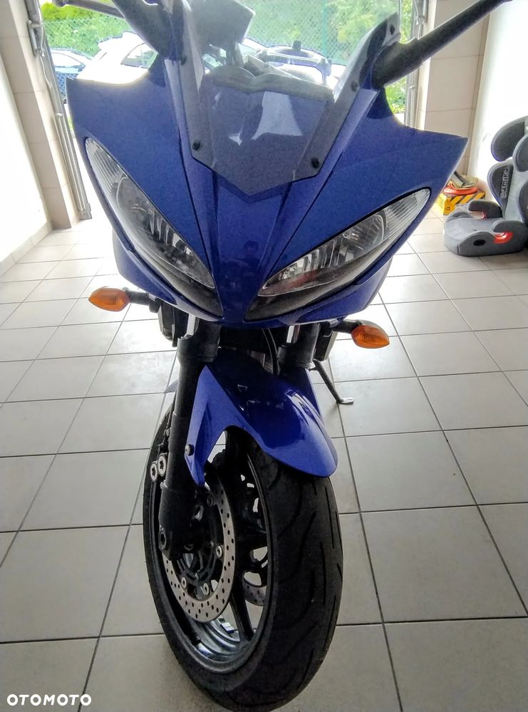Yamaha FZ6 - 2