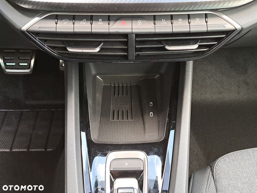 Skoda Octavia 1.5 TSI mHEV Sportline DSG - 25