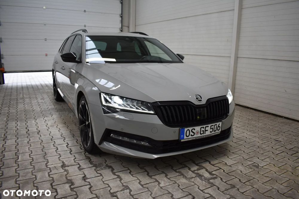 Skoda Superb 2.0 TDI Sportline DSG - 3