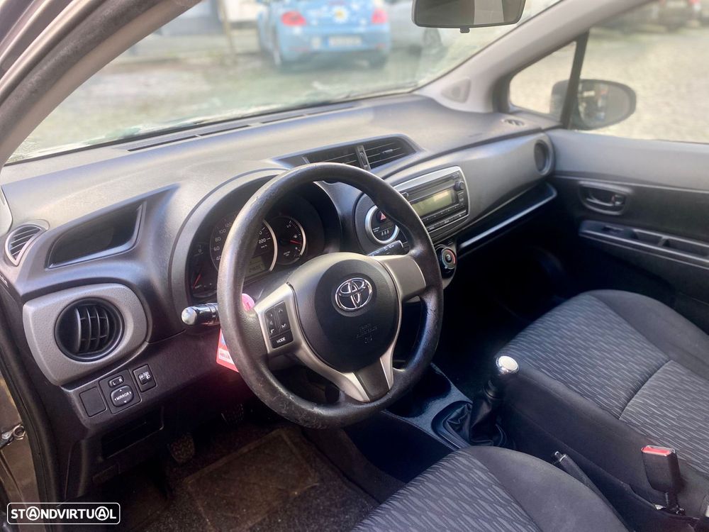 Toyota Yaris 1.0 VVT-i Comfort - 12