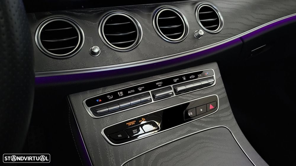 Mercedes-Benz E 300 de AMG Line - 16