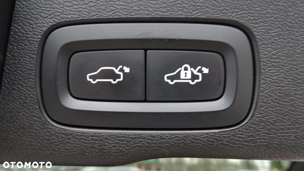 Volvo XC 60 B4 D AWD Geartronic Inscription - 27