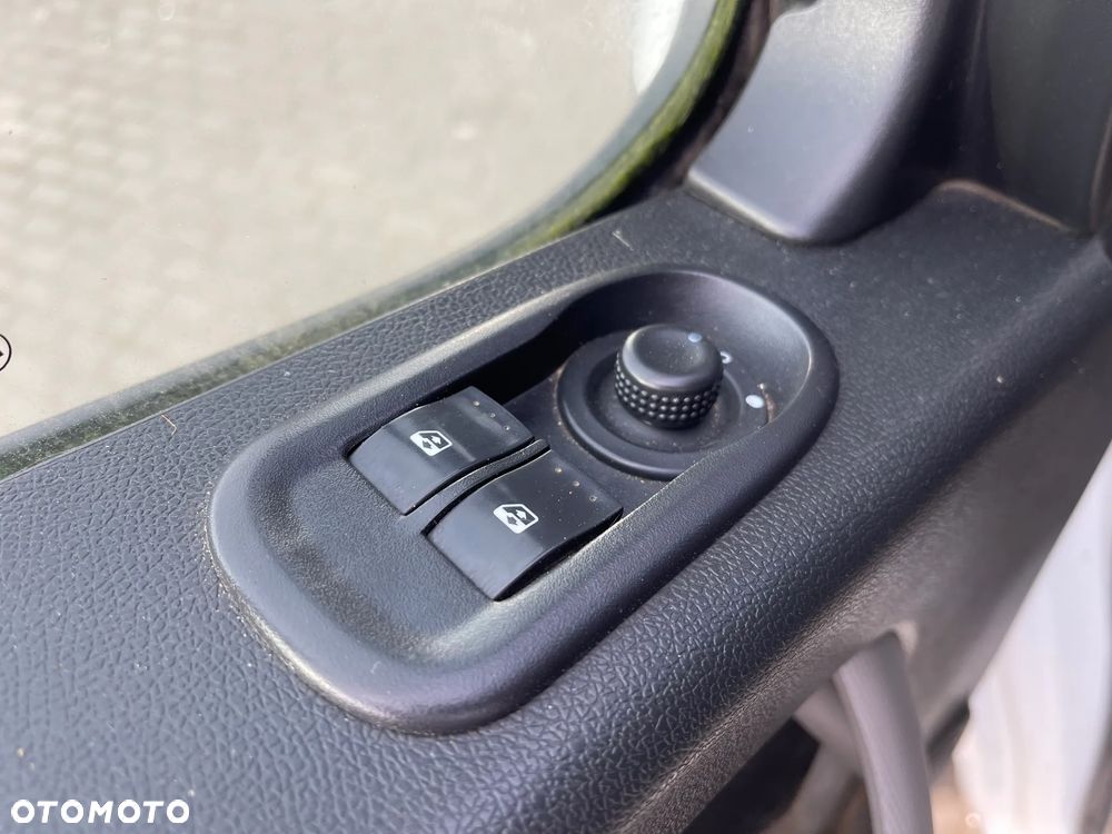 Renault Master 2017 ROK LIFT 2.3 DCI BRYGADÓWKA 7 Osób 7 Osobowy Oryginalny niski przebieg 198.000 KM - 21