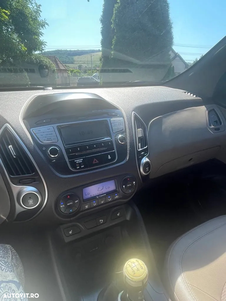 Hyundai ix35 - 10