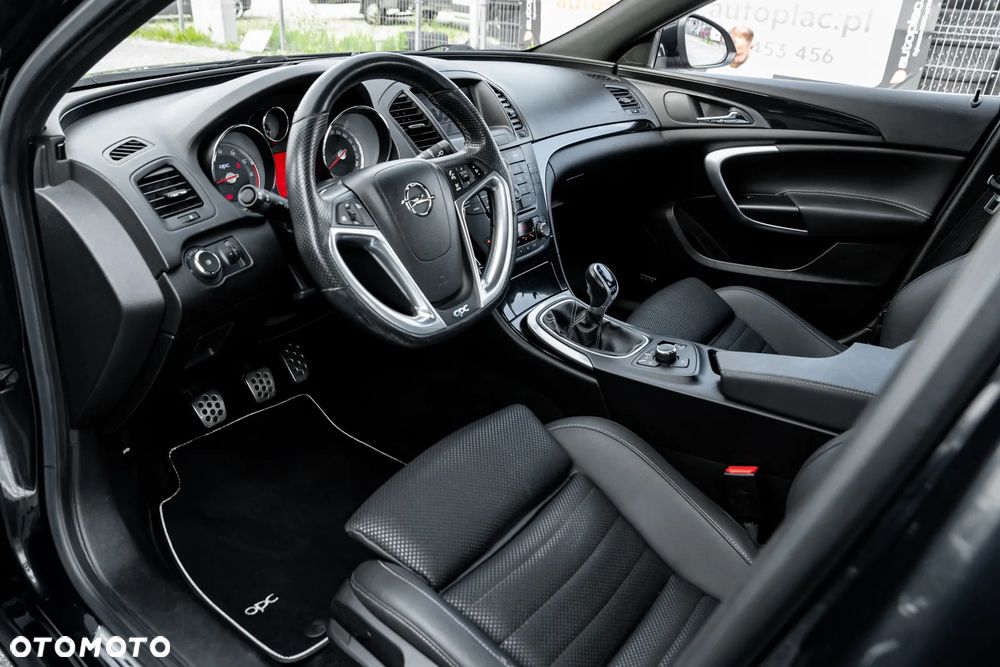 Opel Insignia 2.8 V6 Turbo 4x4 OPC - 15