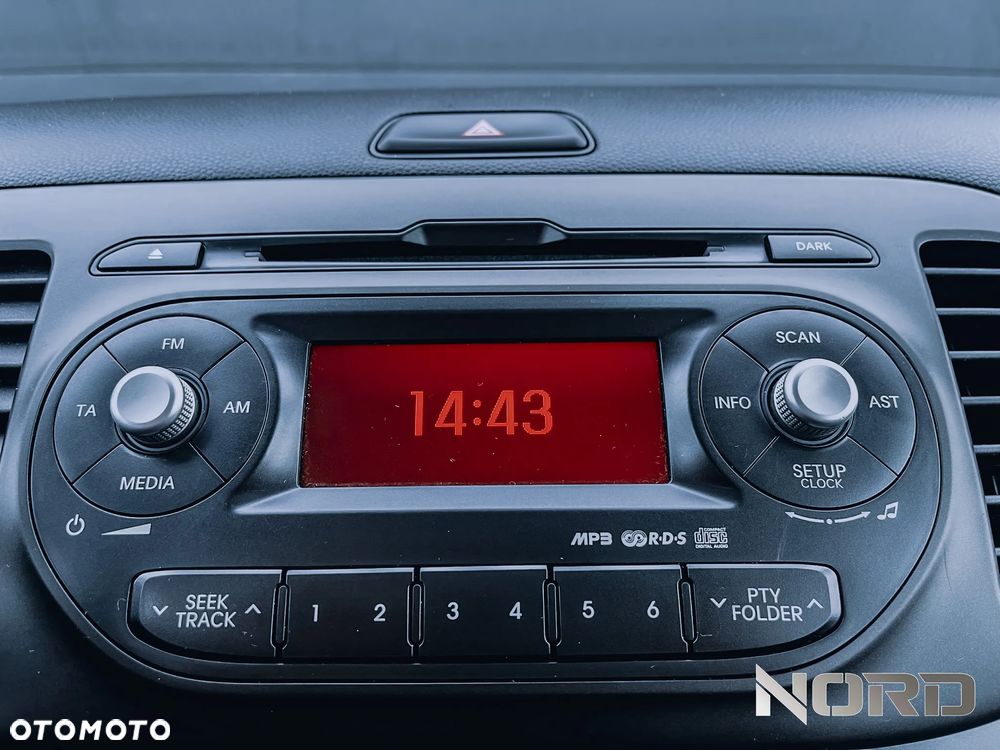 Kia Picanto 1.0 L - 23