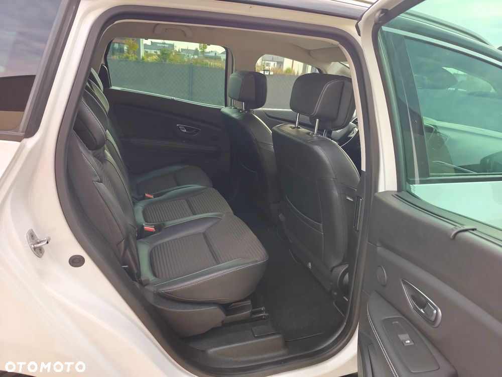 Renault Scenic 1.3 TCe FAP Bose EDC - 20