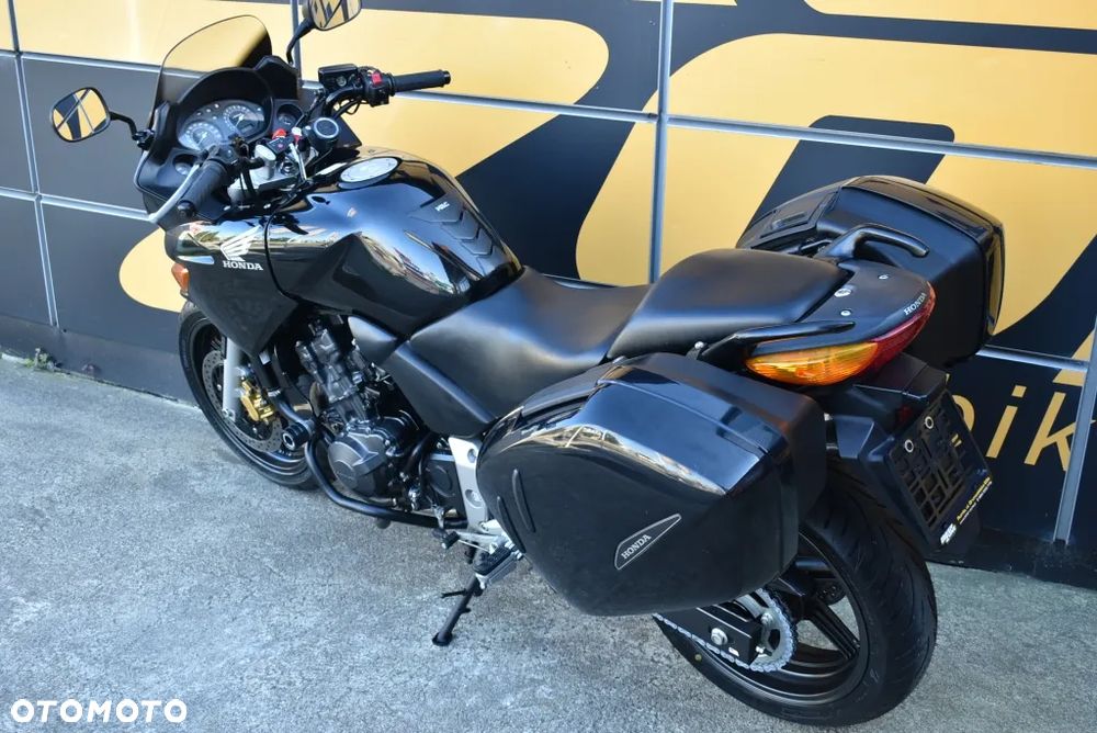 Honda CBF - 9