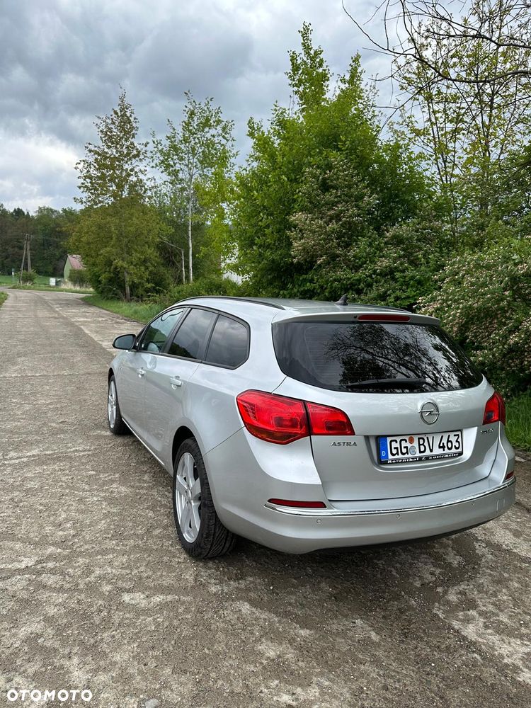 Opel Astra 1.4 T Cosmo - 3