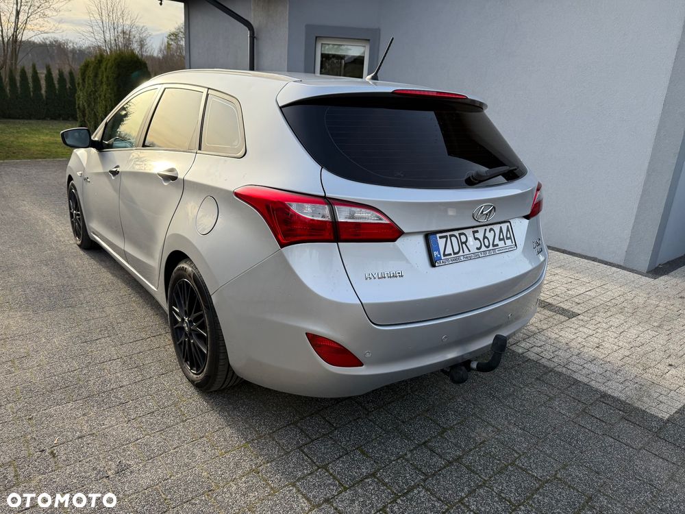 Hyundai i30 1.6 CRDi Comfort - 3