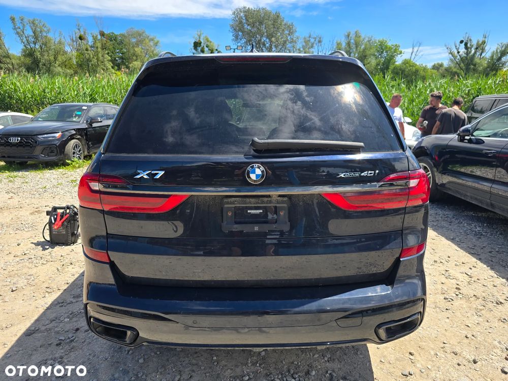 BMW X7 - 6
