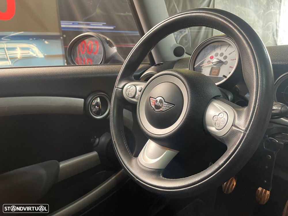 MINI 3 Portas Cooper S - 39