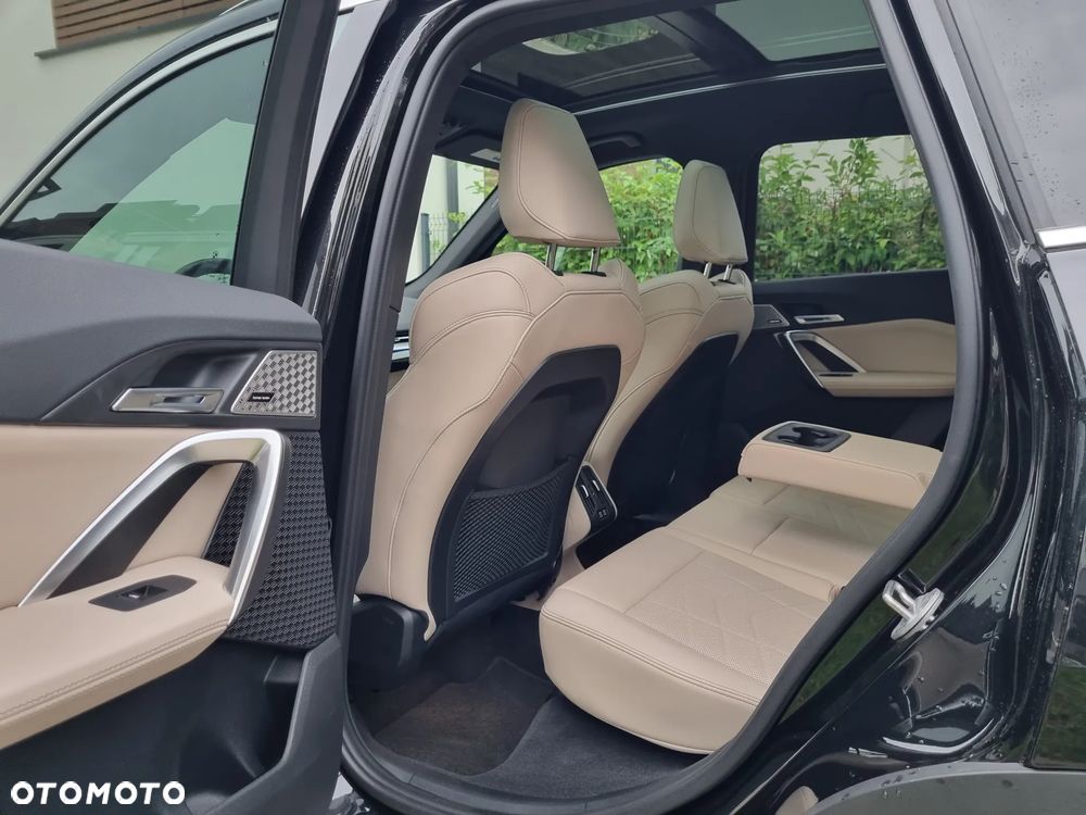 BMW X1 - 17