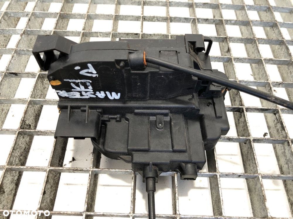 ZAMEK DRZWI PRAWY PRZÓD  RENAULT MASTER III Skrzynia (FV) 2010 - 2022 2.3 dCi 170 FWD (FV0L) 125 kW - 4