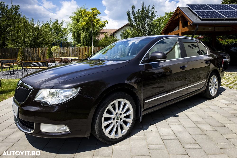 Skoda Superb 2.0 TDI Comfort - 1