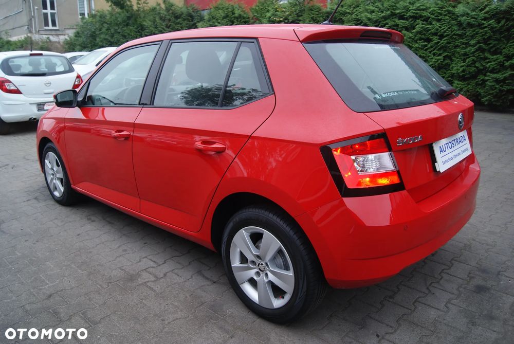 Skoda Fabia 1.0 Ambition - 4