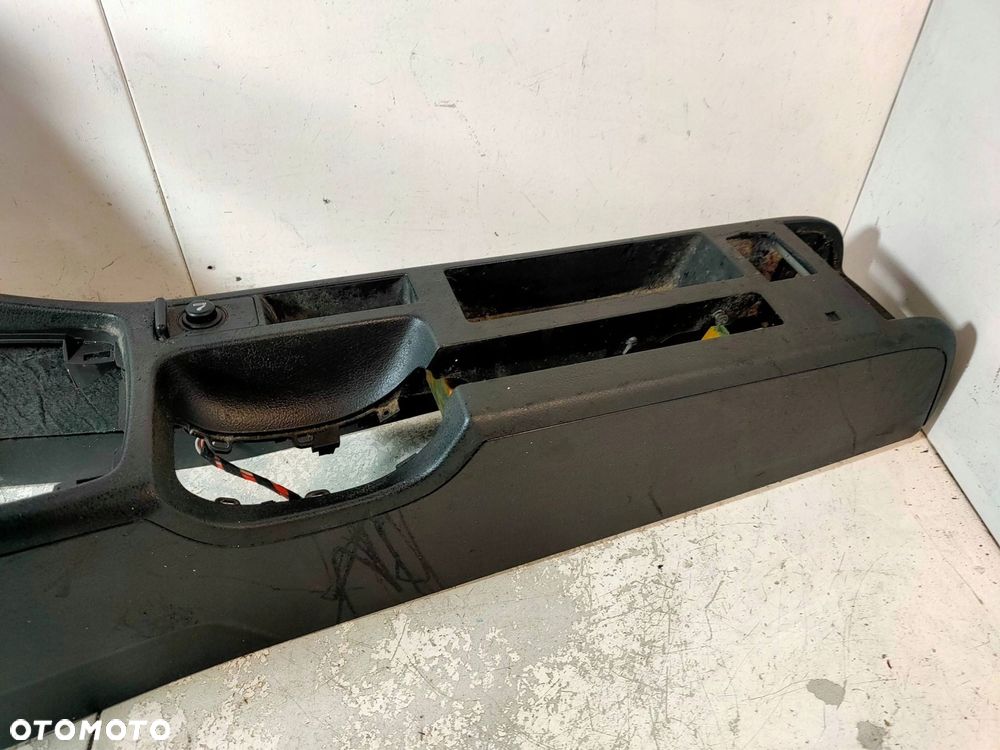 tunel środowy audi a4 b6 1 din 8e0863241c - 2