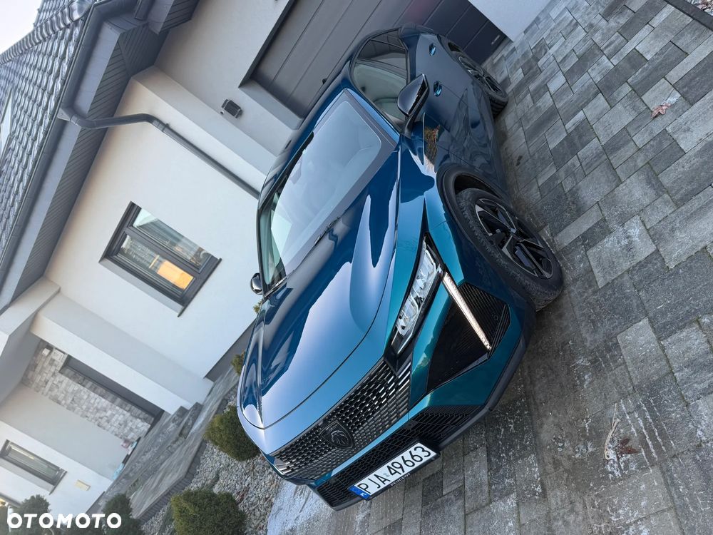 Peugeot 408 1.6 Plug-In Hybrid 225 Allure EAT8 - 38