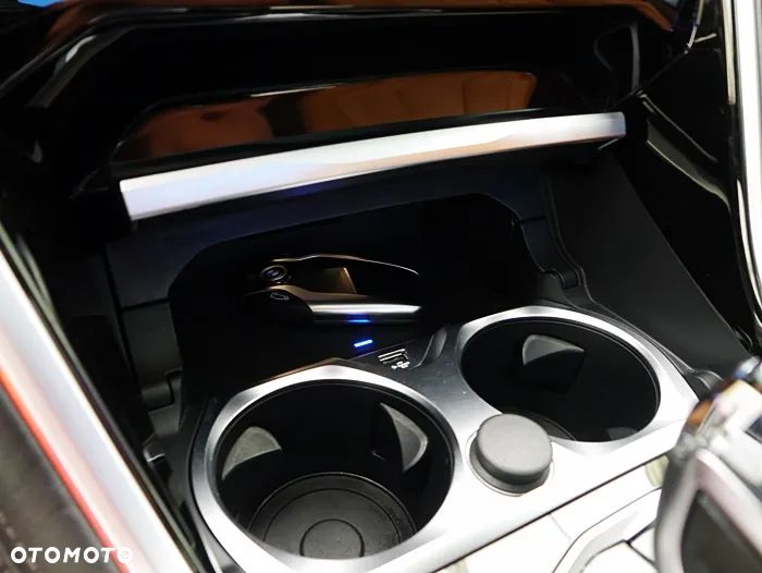 BMW Seria 8 M850i xDrive - 31