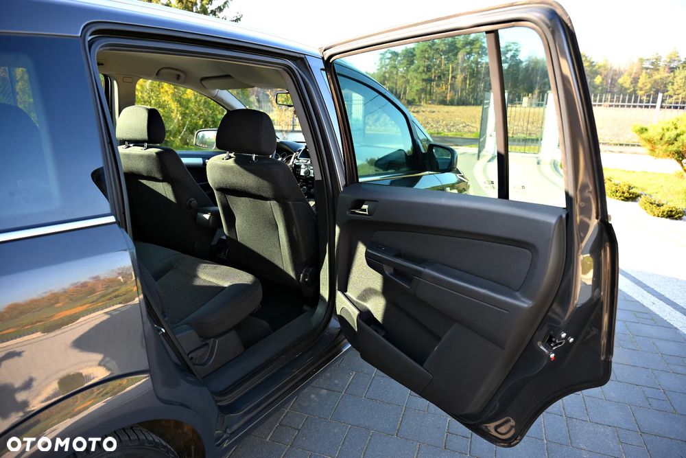 Opel Zafira 1.8 - 11
