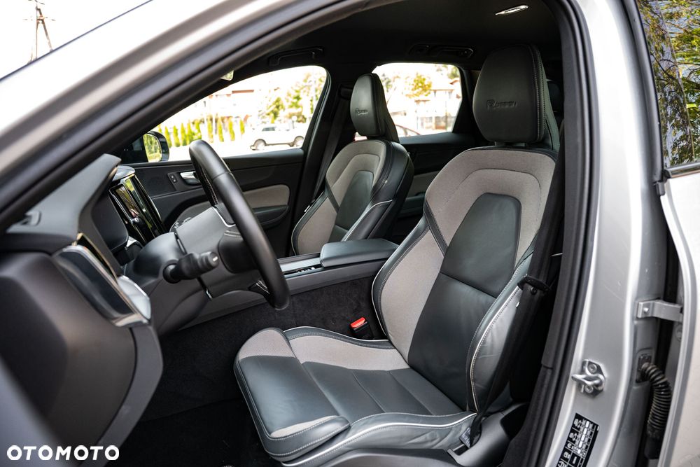 Volvo XC 60 D4 SCR R-Design - 7
