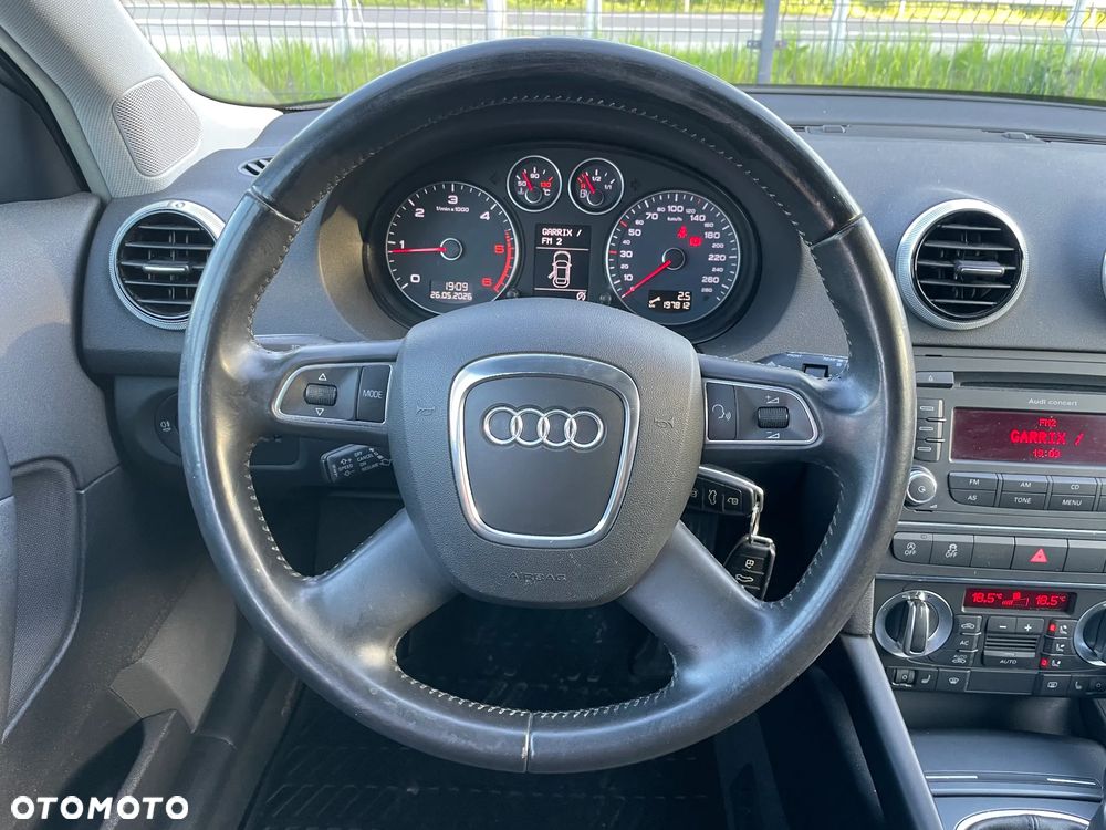 Audi A3 Sportback 1.6 TDI DPF Ambition - 30