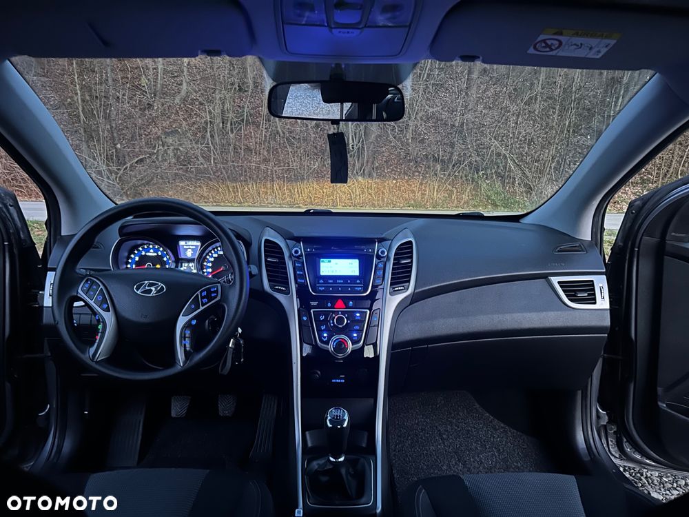 Hyundai i30 1.6 Style - 8