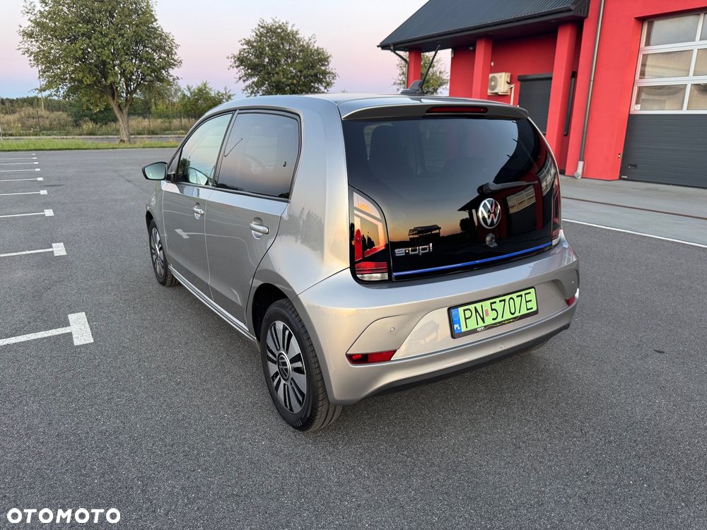 Volkswagen up! e-up - 9
