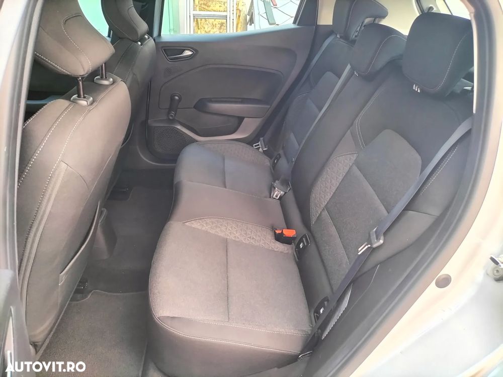 Renault Clio E-TECH Hybrid 140 BUSINESS EDITION - 12