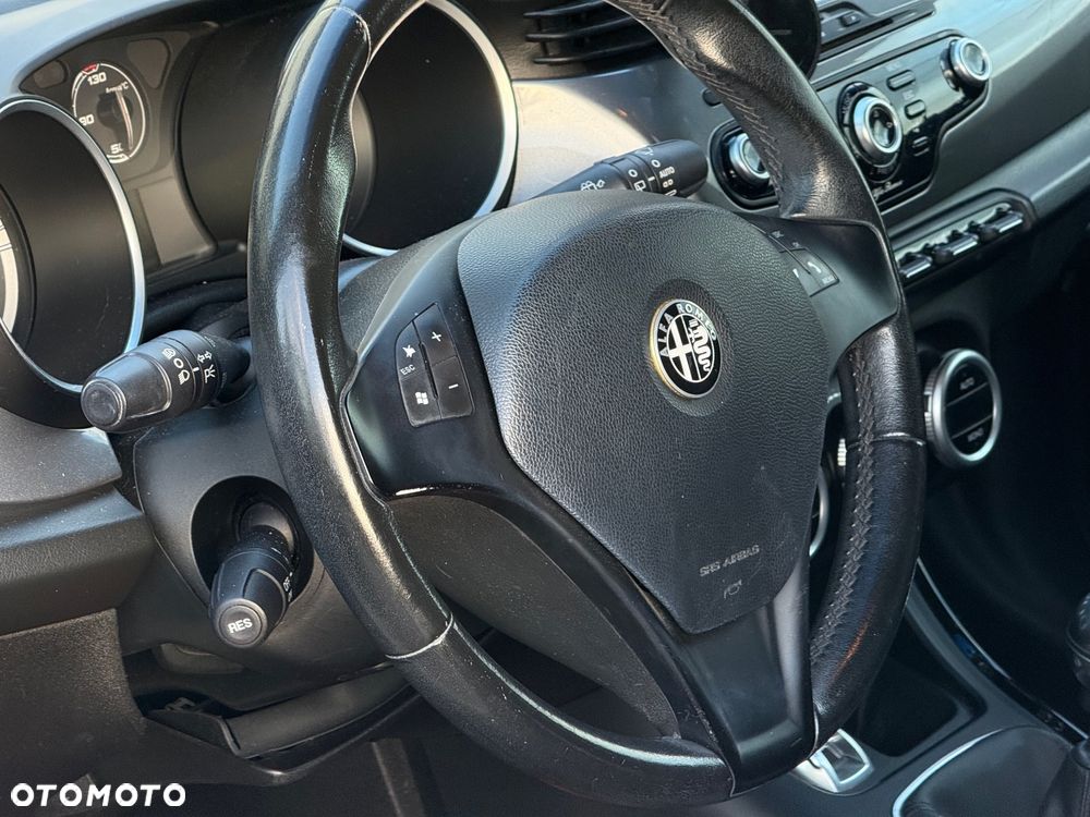 Alfa Romeo Giulietta 10-14 - 24