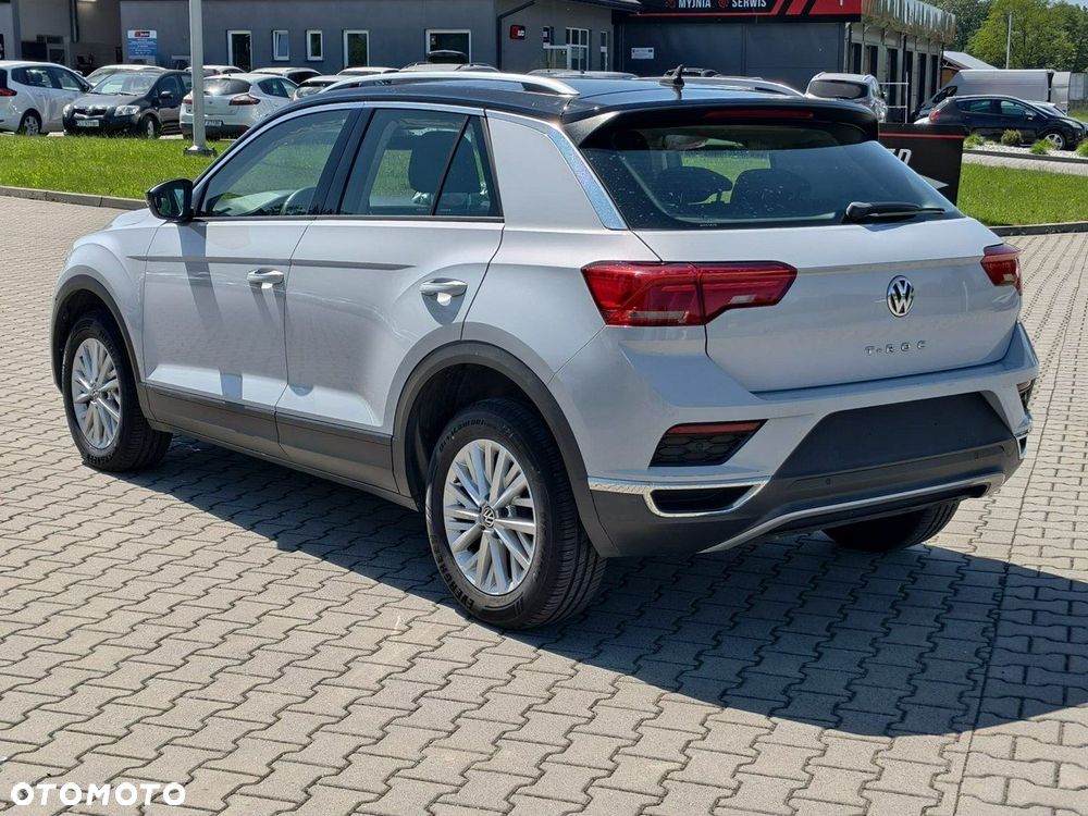 Volkswagen T-Roc - 5