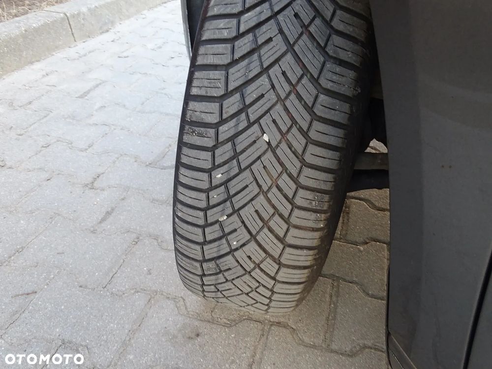 Volkswagen Caddy 1.6 (7-Si.) Edition 30 - 26