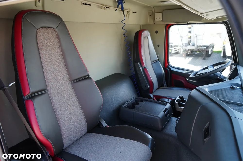 Volvo FMX 460 / 8x4 / WYWROTKA TYLNOZSYPOWA / I-SHIFT / EURO 6 / - 35