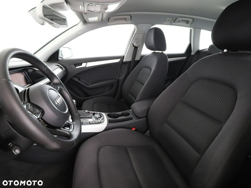 Audi A4 Avant 2.0 TDI S tronic - 14