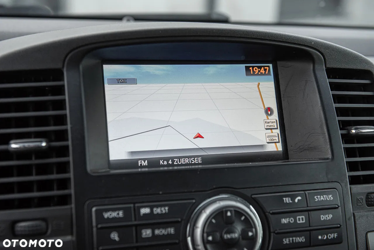 Nissan Navara 3.0 D V6 - 21