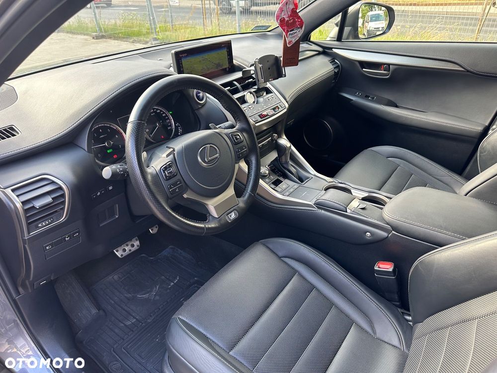Lexus NX 350h F Sport AWD - 17