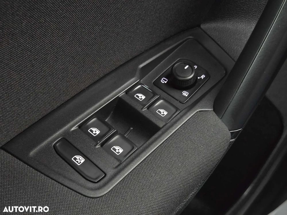 Volkswagen Tiguan 2.0 TDI SCR 4MOTION DSG Life - 29