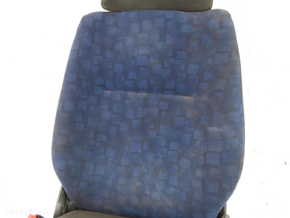 FOTEL KIEROWCY IVECO DAILY III - 12