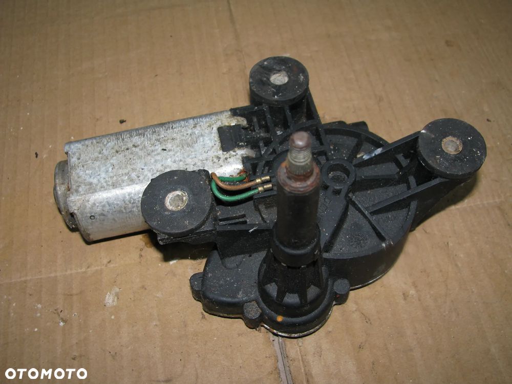 SILNICZEK WYCIERACZKI TYLNEJ FIAT STILO TGL350 66350003 - 1