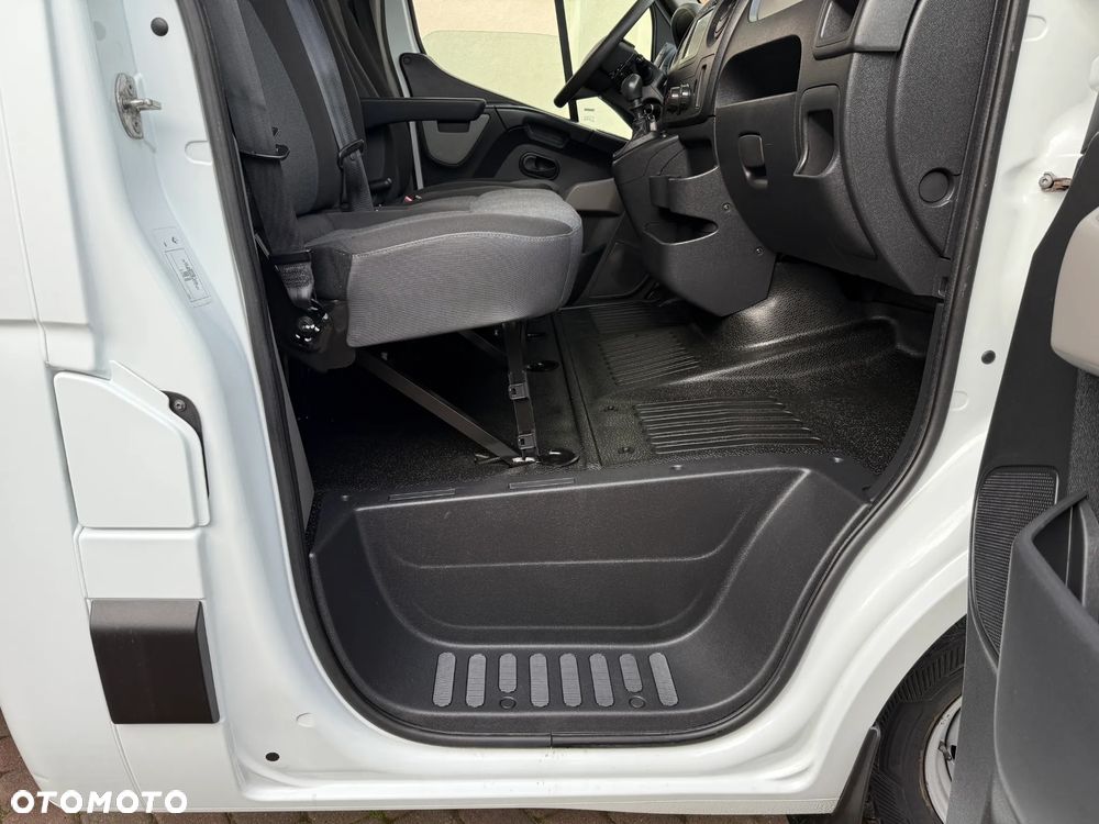 Renault Master Izoterma Winda - 35