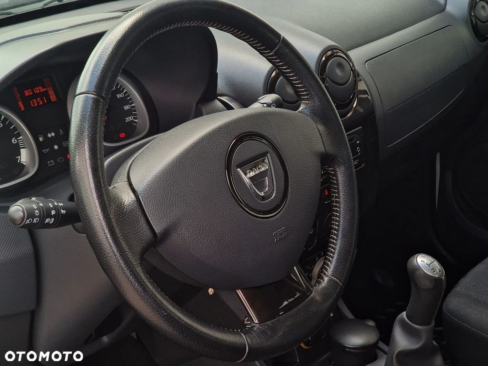 Dacia Duster 1.6 Laureate - 5