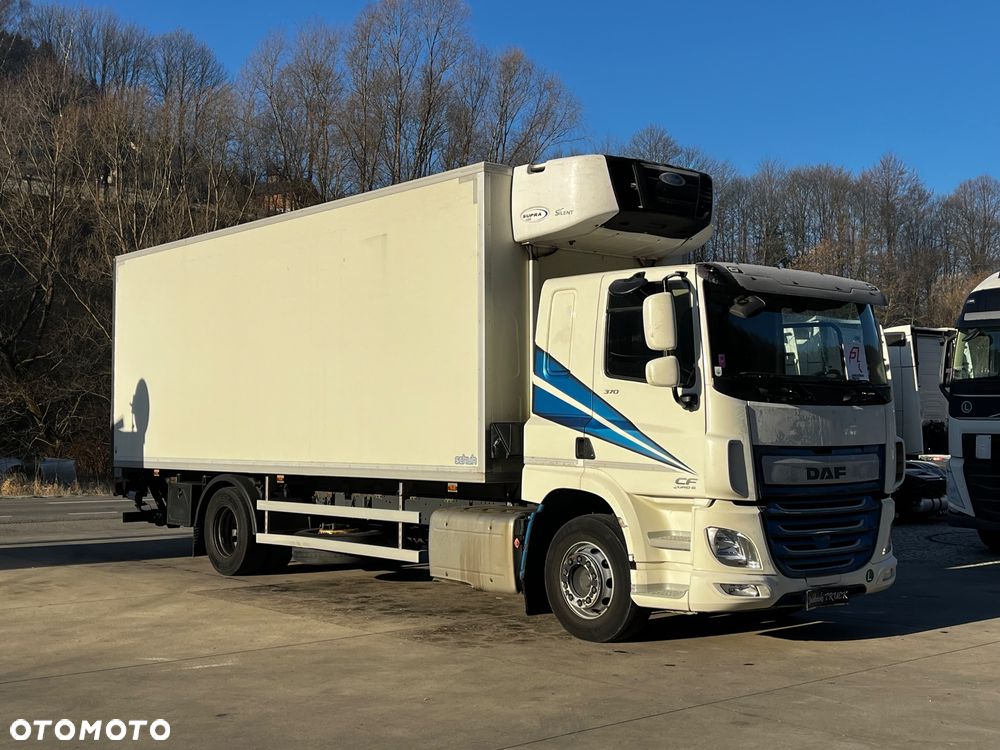 DAF CF 370 // 2017 Rok // 4x2 // Chłodnia Carrier Supra 1150 // Kabina Sypialna // Winda // - 3
