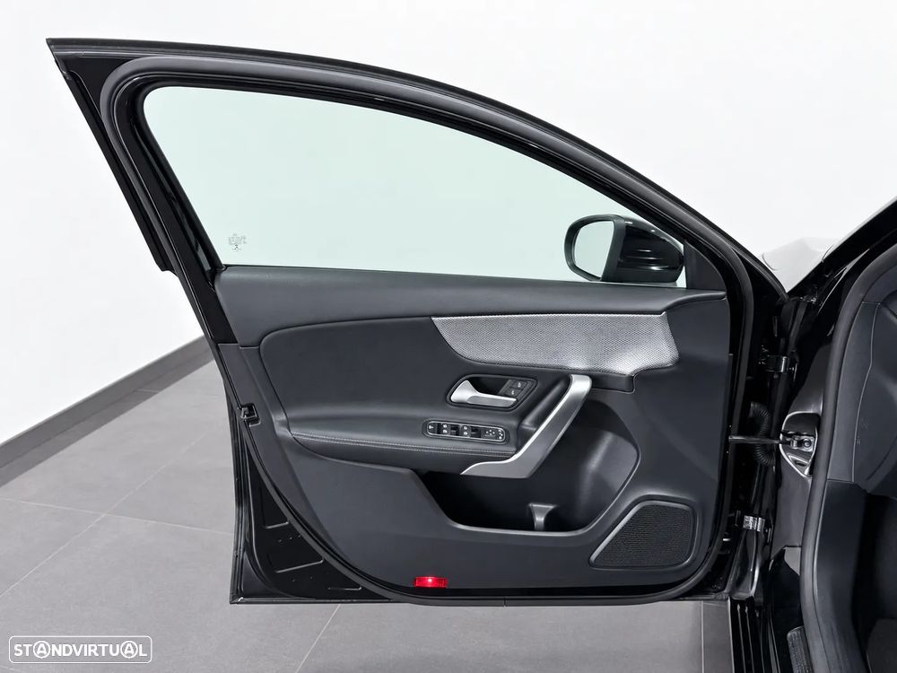 Mercedes-Benz A 180 d Progressive Aut. - 18