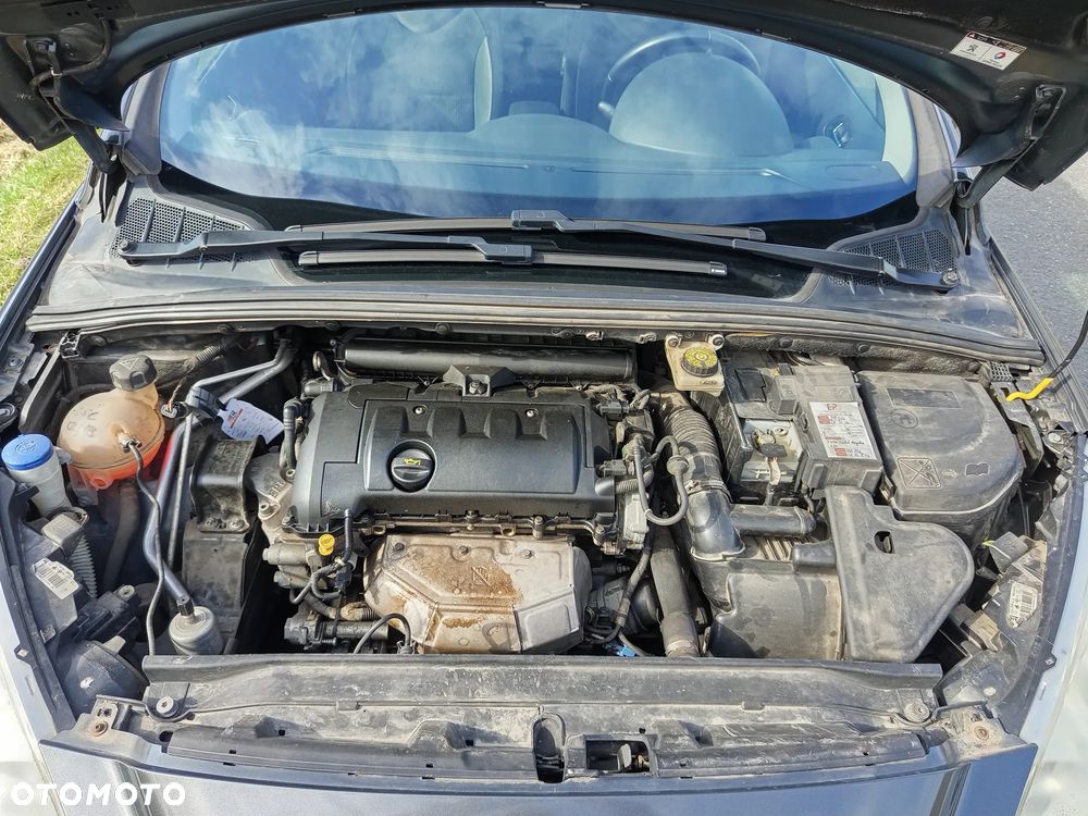 Peugeot 308 120 VTi Active - 11