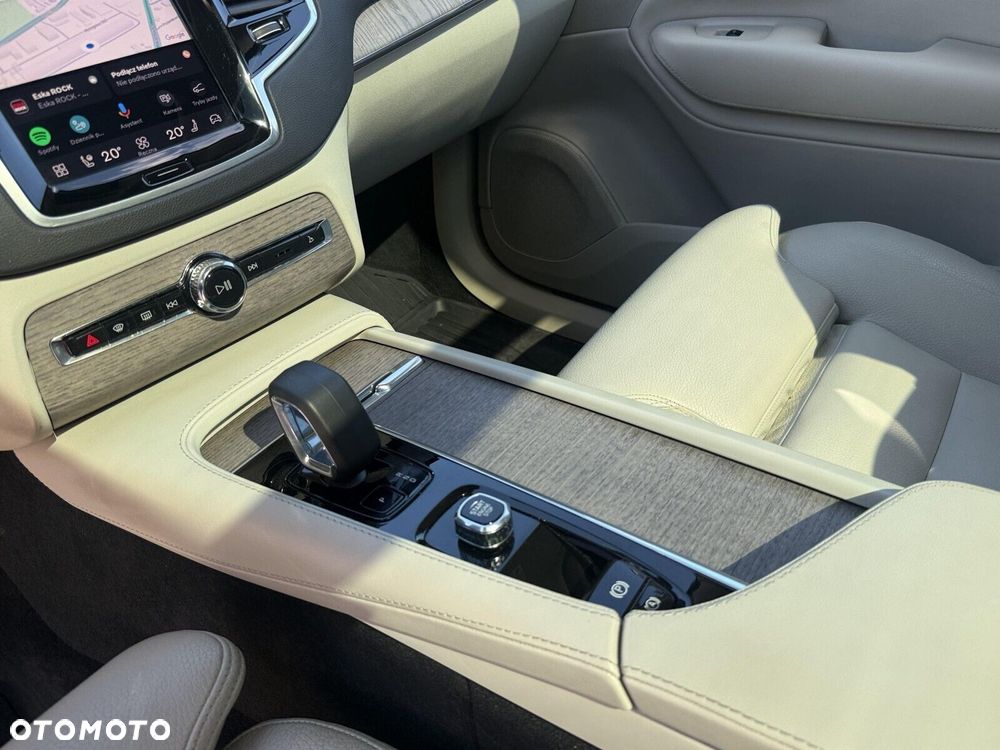 Volvo XC 90 - 14