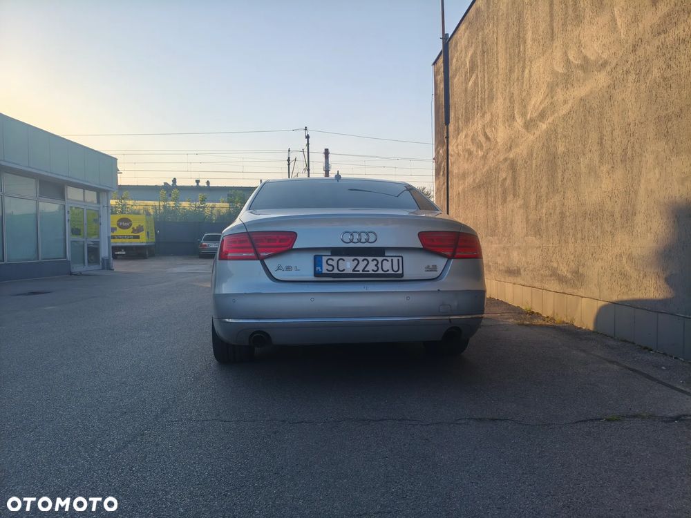 Audi A8 4.2 FSI L Quattro - 14
