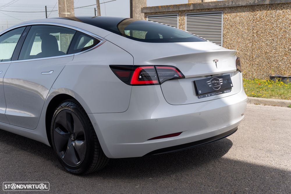 Tesla Model 3 Standard Range Plus RWD - 10